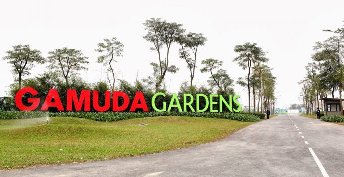 Trồng cây xanh tại biệt thự Gamuda Gardens